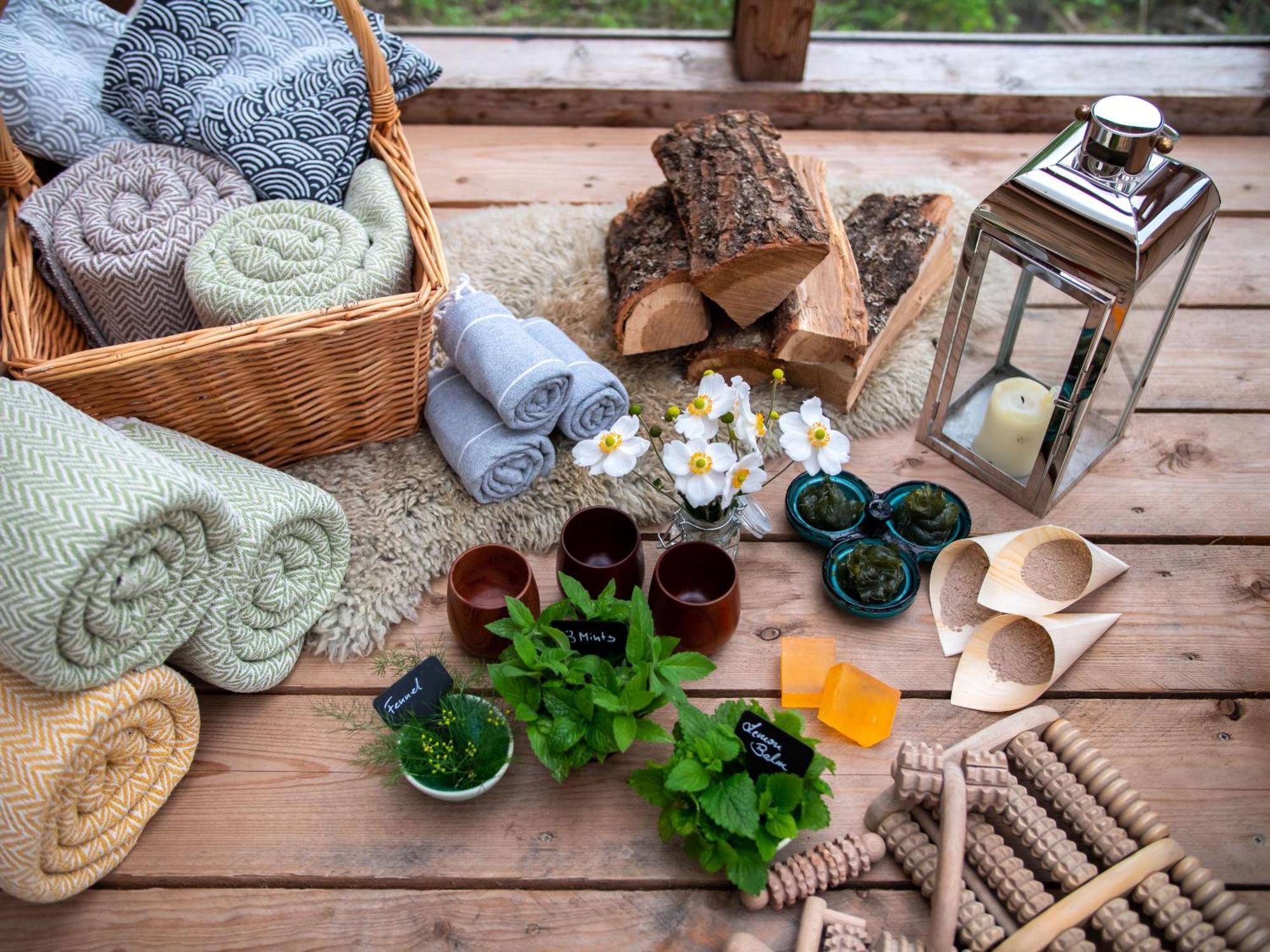 Large Country Cottage, Sleeps 8 - Spa Facilities, Garden Bar, Catering Services, Free Parking, Nature Reserve, Hen Parties Scunthorpe Ngoại thất bức ảnh
